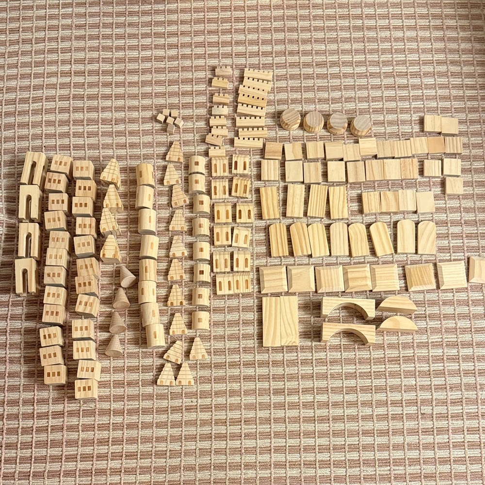 FAO Schwarz Wooden Building Blocks Set - Tan